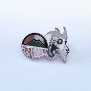 Vintage Banff Sunshine Village ski resort pin